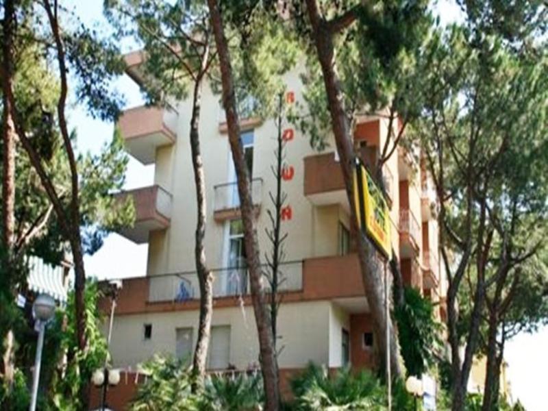 Residence Brown Ріміні Екстер'єр фото